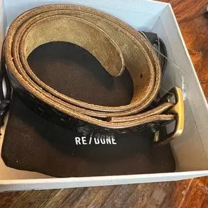 RE/DONE Worn Brown Embossed Square Buckle Belt - XS - $188 NEW Re/Done | Accessories | Redone Worn Brown Embossed Square  main image 4